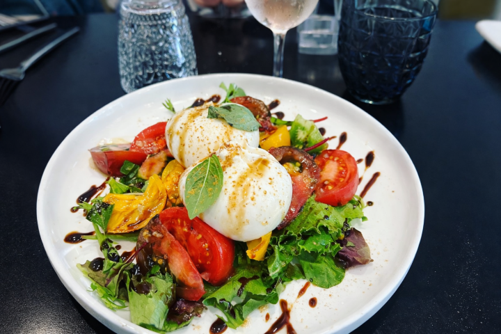 Salade de burrata Nice